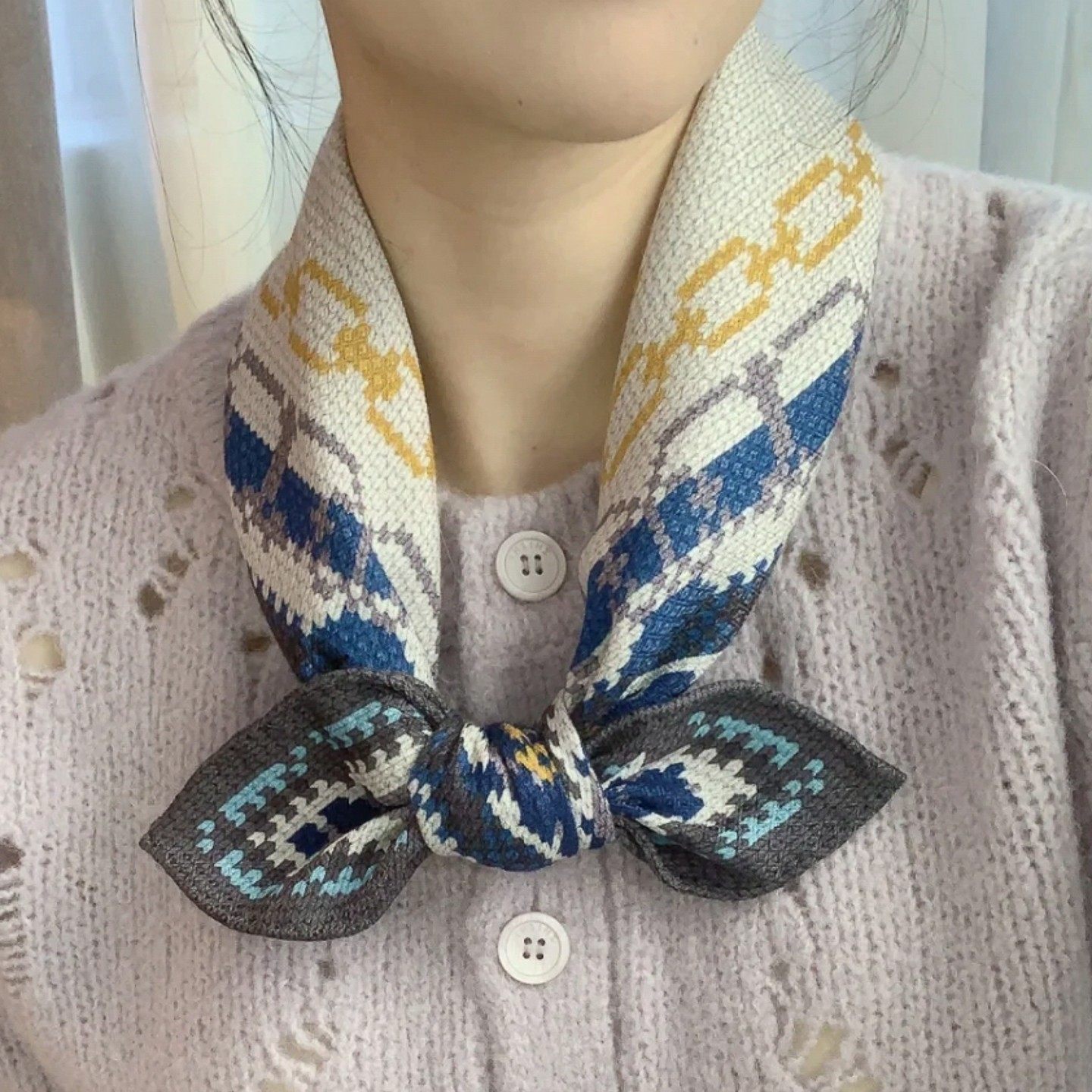 费尔岛风蓝色马赛克印花丝巾百搭复古日常通勤气质秋冬系脖小方巾