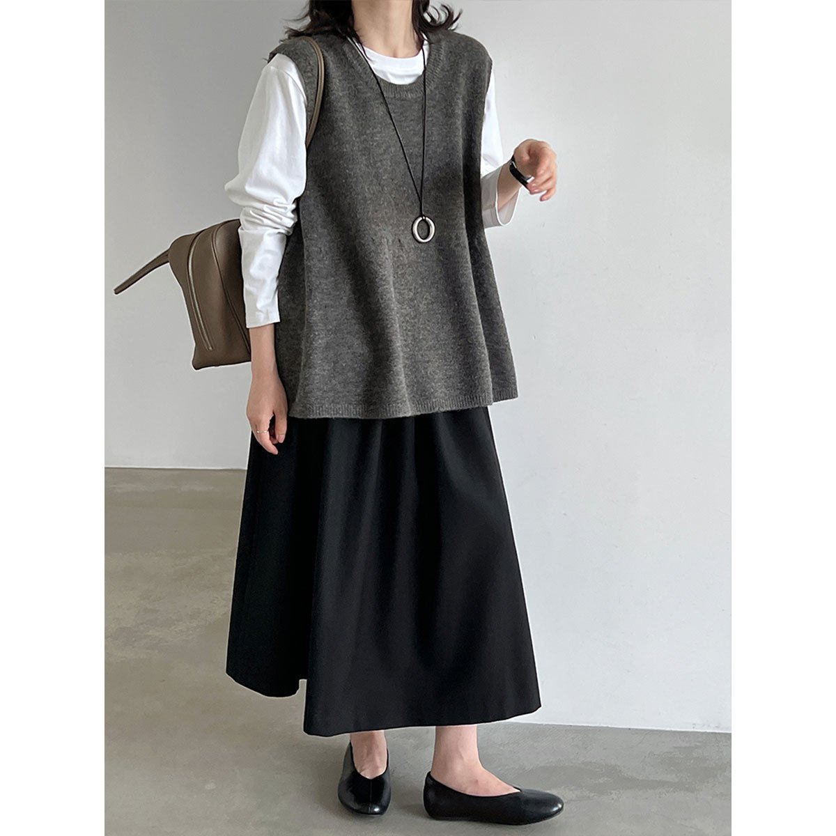 lx 后背系带圆领针织马甲女26秋叠松弛感韩系穿背心上衣 ss1062