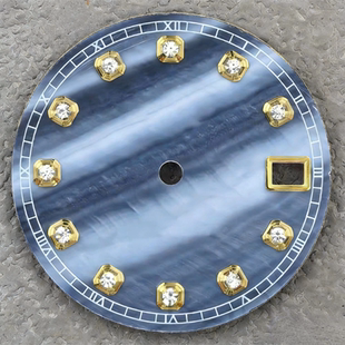 29mm贝母表盘nh35机芯无标字面钻钉日历窗表配件