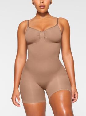 BODYSUIT 卡戴珊同款连体塑身衣包胸平角细肩带收腹连体束身衣