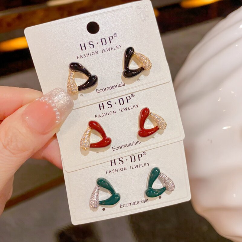 日韩简约锆石滴油三角耳钉百搭