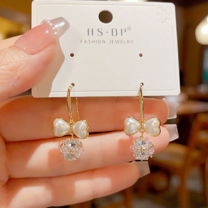 法式珍珠蝴蝶结球球流苏耳钩气质时尚简约设计感耳坠轻奢百搭耳环