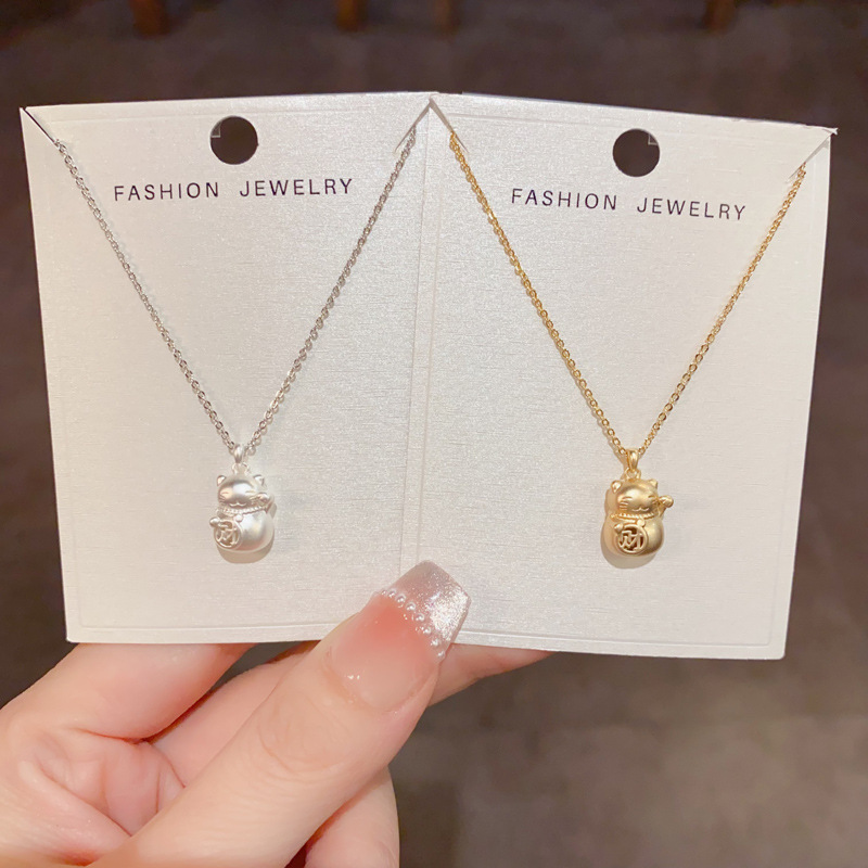 小众时尚哑金金属招财猫吊坠项链