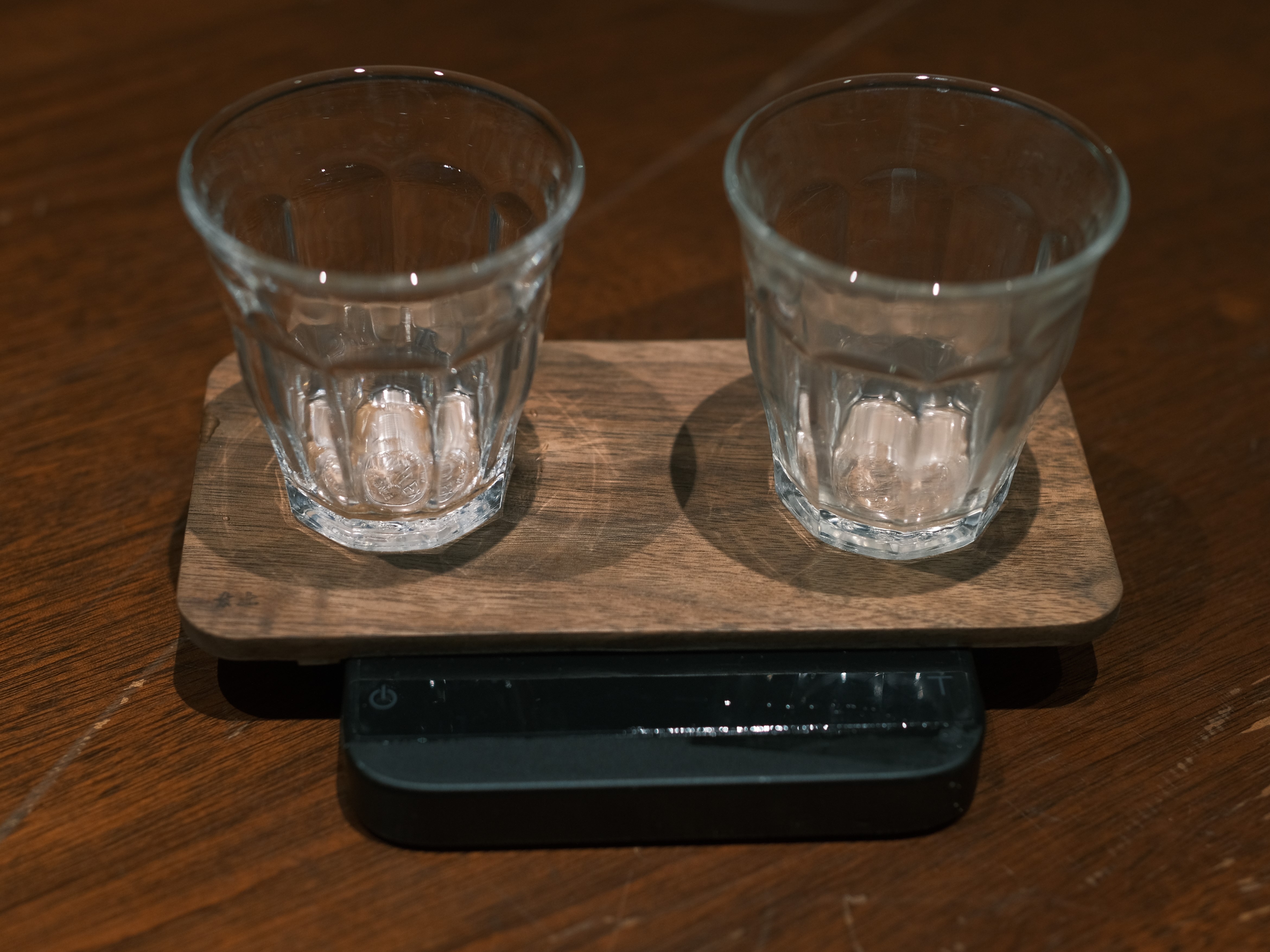 Acaialunar胡桃木磁吸延长板