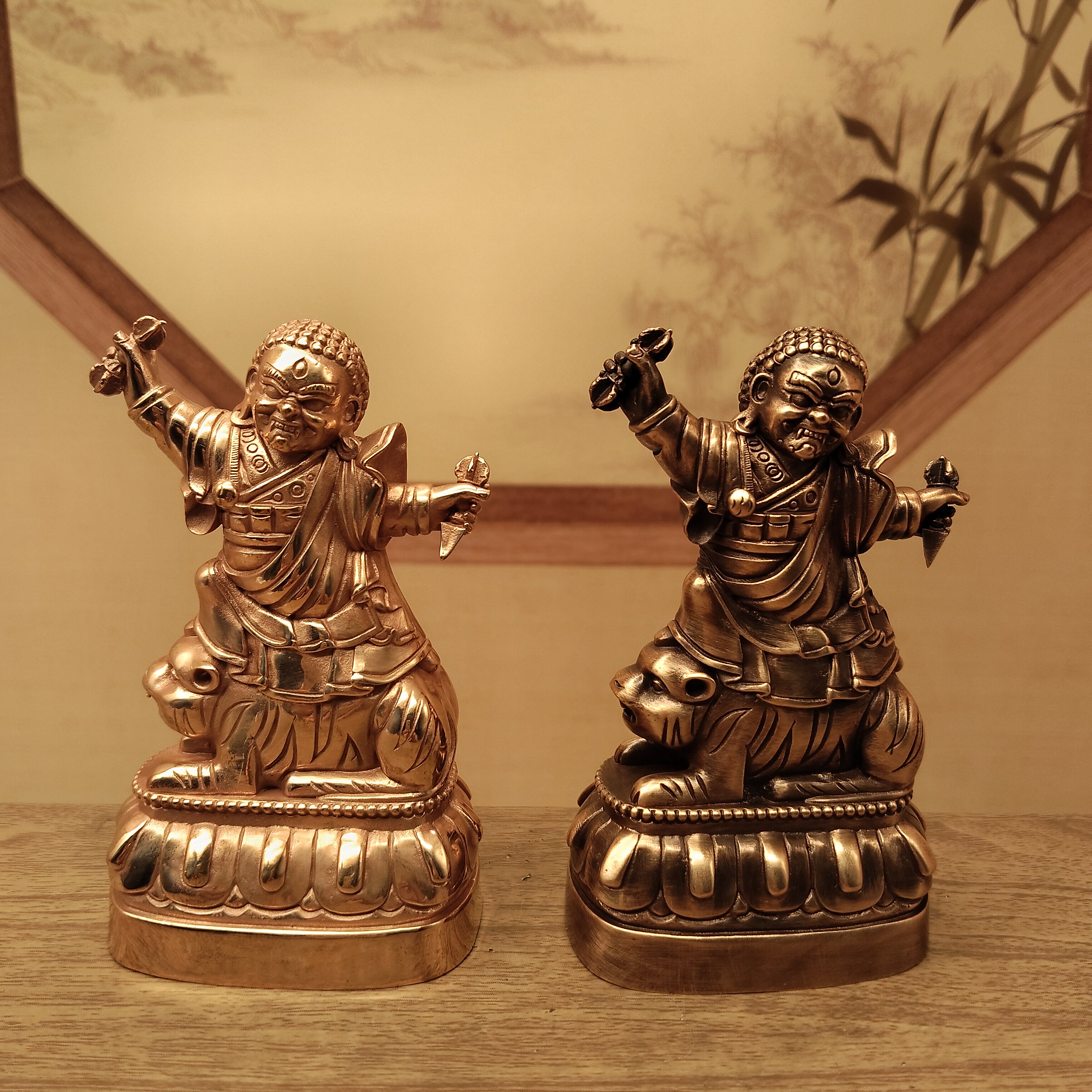 尼泊尔工艺紫铜8.5厘米愤怒莲师像居家摆件佛堂寺庙供桌面车载