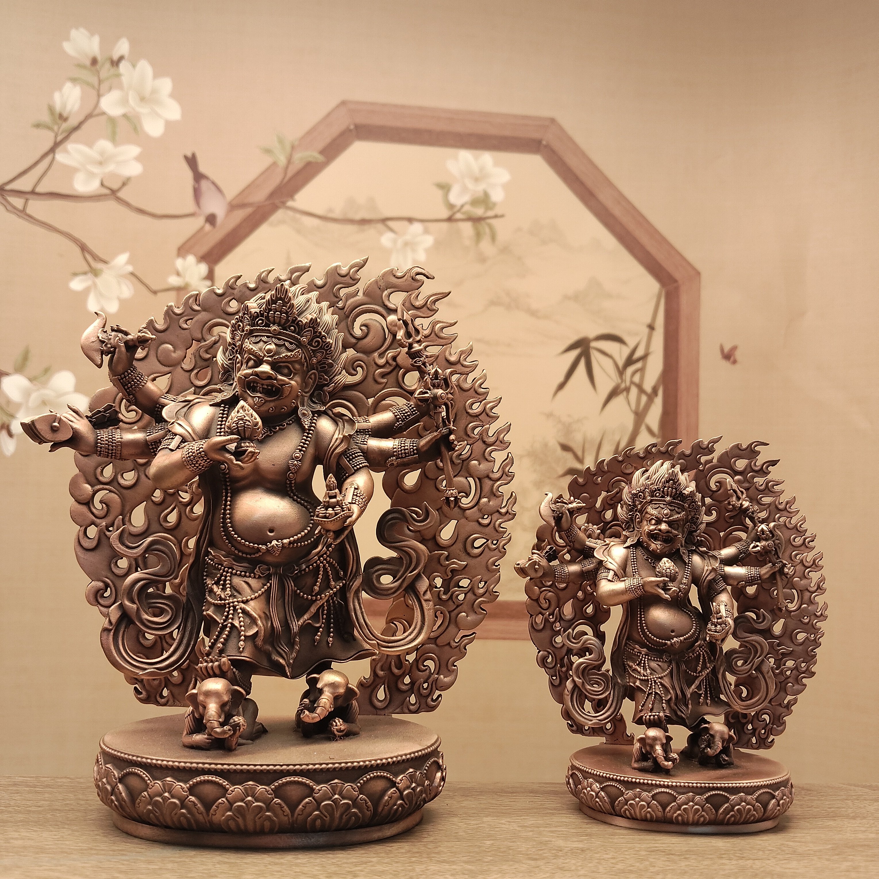西藏民族风紫铜做旧白六臂佛像居家办公客厅白怙主家用玄关供奉,家居饰品,桌面摆件,淘宝优惠券,粉丝福利购,淘宝优惠卷