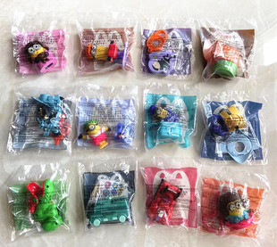 2022麦当劳小黄人神偷奶爸小小兵玩具公仔可动12款正版现货未开封