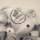 让香氛抑制臭味 日本小林制药固体衣柜卫生间车内衣橱香薰 诞生