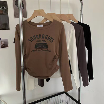 深灰色打底衫长袖通勤常规