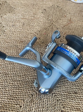 日本回流 daiwa 达亿瓦 4000型 纺车轮 渔轮 二手商品 1-64