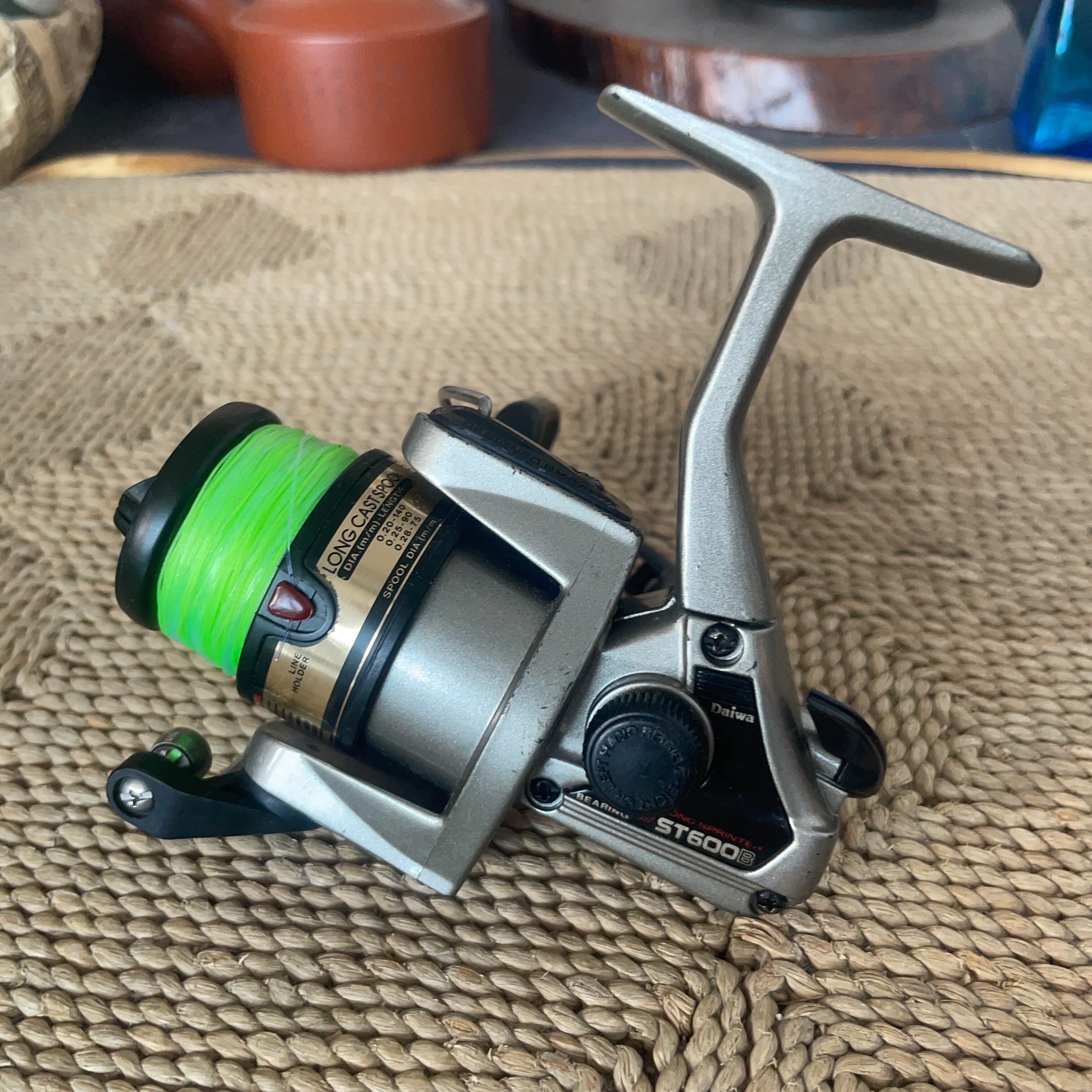 日本回流 泰国制 daiwa 达亿瓦 ST600B 纺车轮 二手商品 2-214
