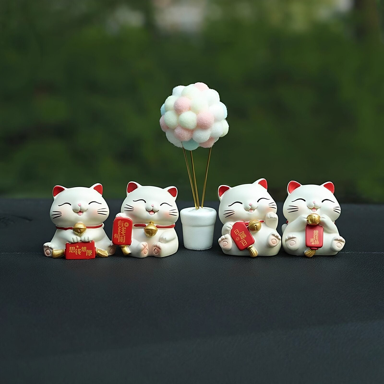 汽车小猫咪招财猫摆件装饰品车载治愈可爱桌面礼品办公室招财玩具