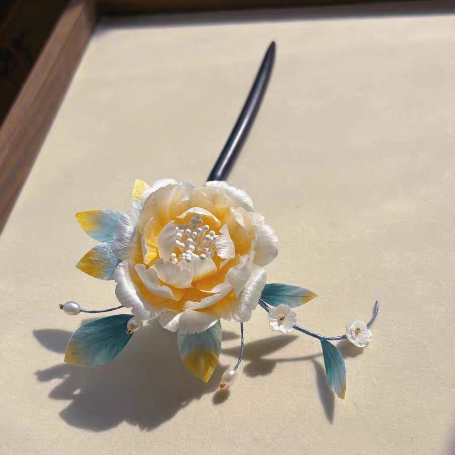 绒花非遗手作饰品国风气质淡雅配饰淑女新中式古韵温柔发簪