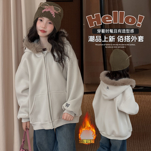 女童秋冬款毛领连帽卫衣2026新款女大童加绒冬季保暖学生加厚外套
