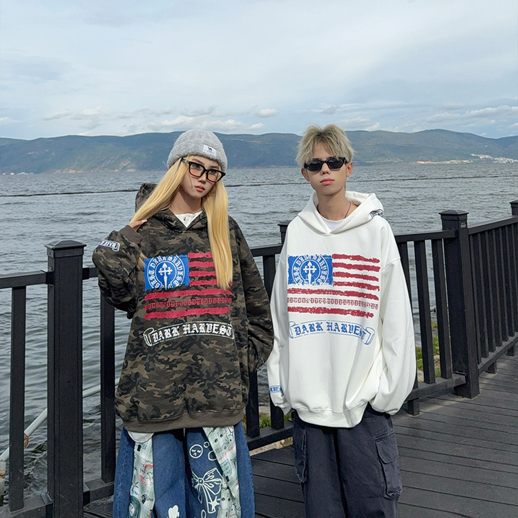 美式复古梵文字母印花连帽卫衣