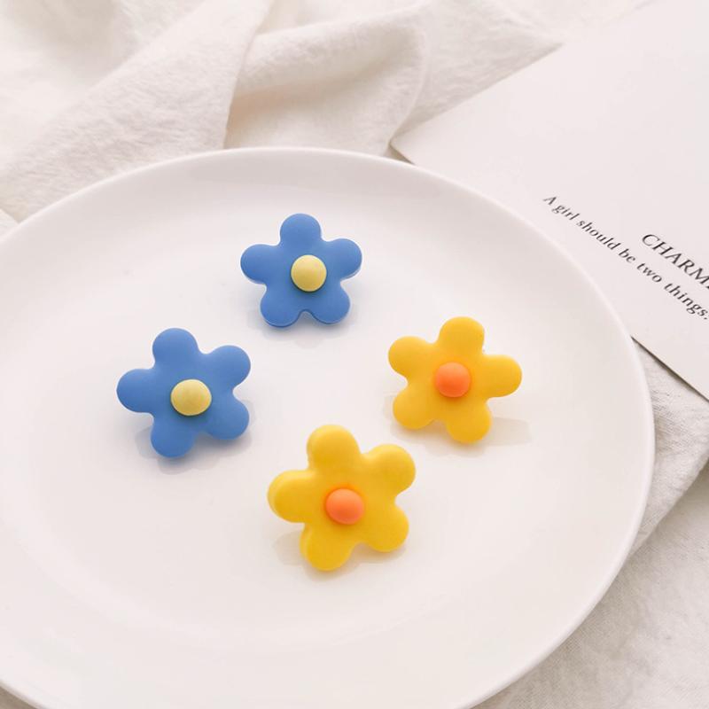 泫雅花朵春天进口陶土耳环软陶小花耳钉少女可爱百搭耳夹