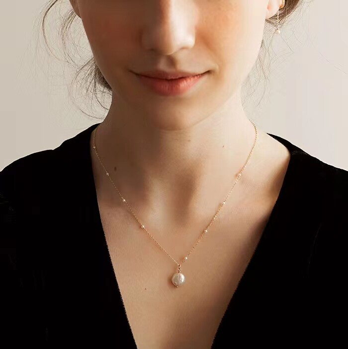 珍珠满天星项链925纯银天然淡水巴洛克异形珍珠纽扣金色锁骨