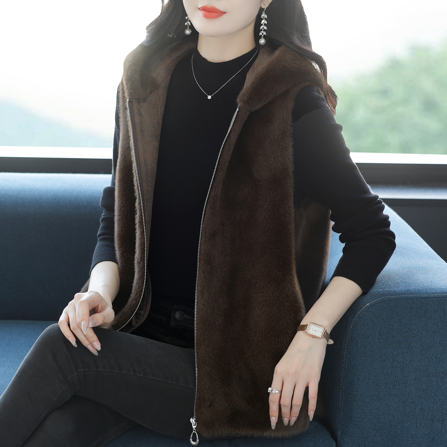 女士连帽马甲妈妈装皮毛一体开衫