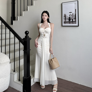 instunning高级感气质挂脖吊带连衣裙女夏季新款性感镂空露背长裙