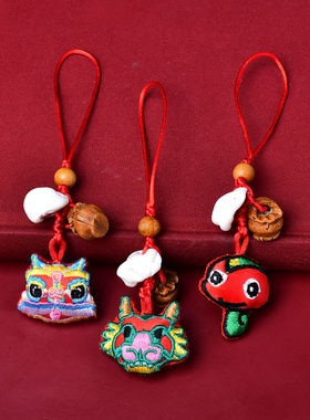 真安顺男女挂件艾草猪惊骨防惊吓