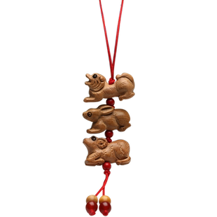 真安顺属猪挂件虎羊兔三六合吉祥物本命年蛇钥匙扣手机吊坠桃木