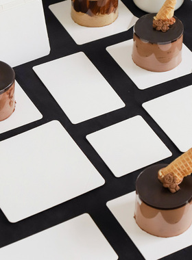 小蛋糕纸托2寸3寸4寸5寸底托垫片加厚6寸8寸慕斯蛋糕切件法甜卡托