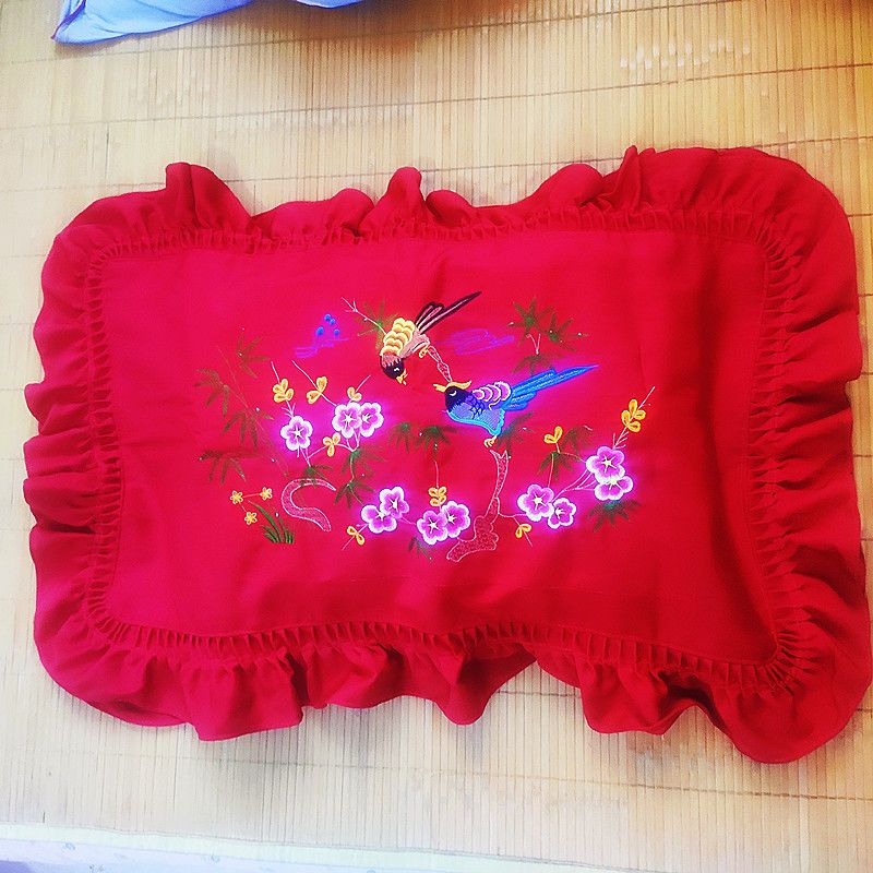 一对装新款绣花枕头套传统荷叶边居家情侣结婚回礼老式花边枕套