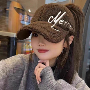 韩系新款羊羔绒空顶棒球帽子女冬季保暖时尚显脸小可扎马尾鸭舌帽