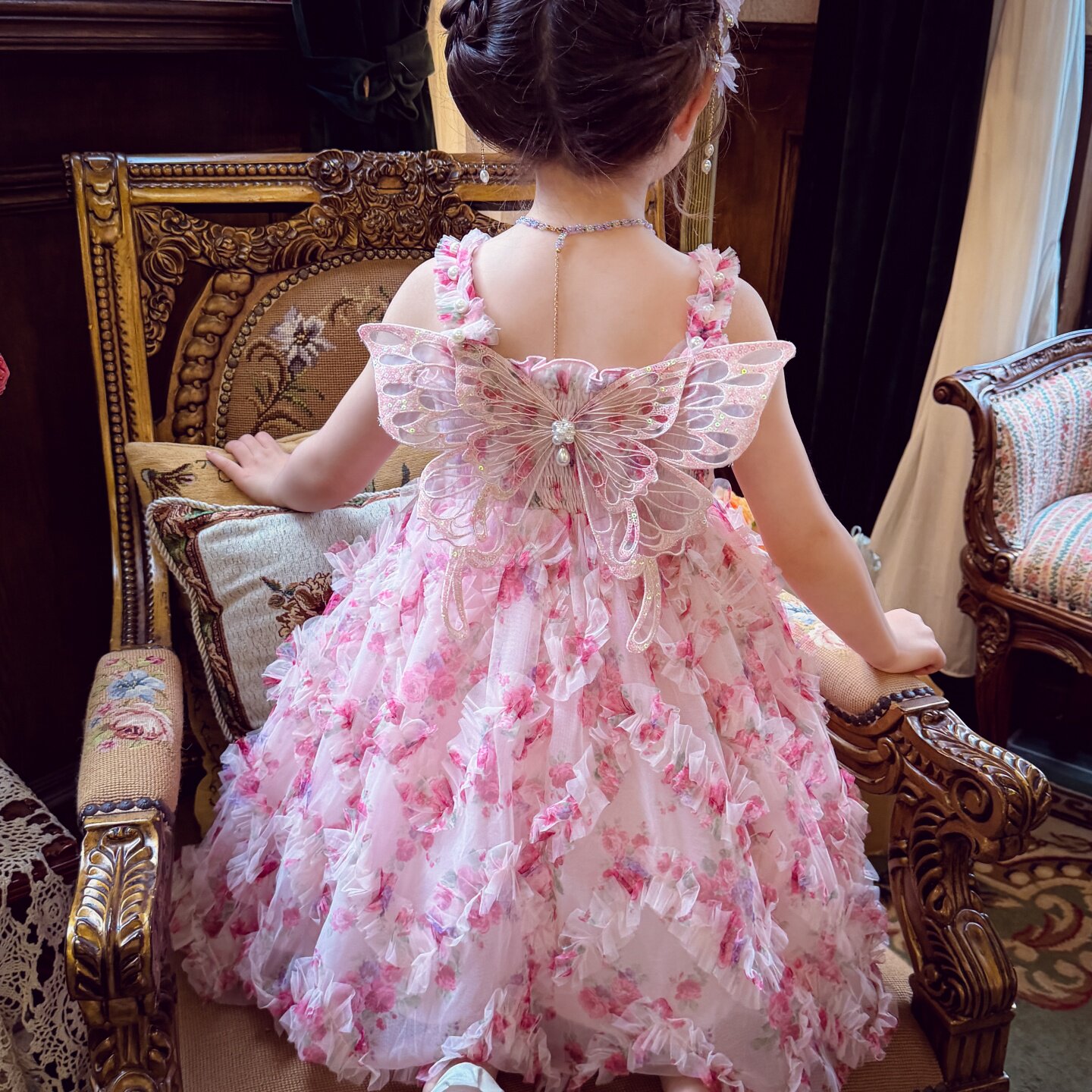 女童公主裙夏装2026新款儿童吊带裙子粉玫瑰蝴蝶碎花小女孩连衣裙