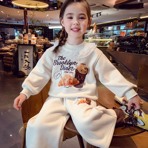 【牛角包】一体绒卡通卫衣套装