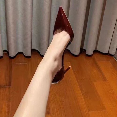 小码尖头酒红色高跟鞋女细跟职业