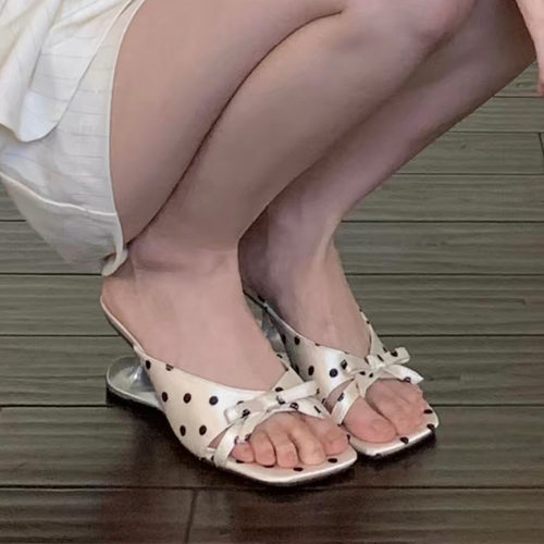绝美波点一字凉拖鞋女2026夏季新