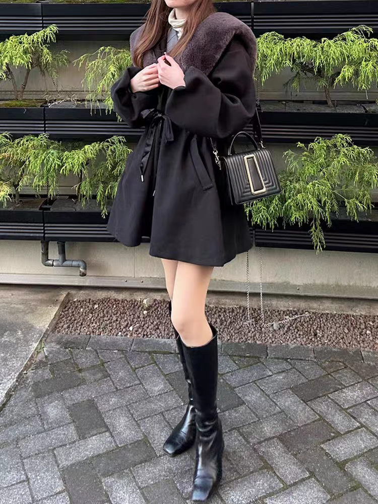 2025秋冬带毛领连帽抽绳外套清楚系毛绒绒可拆卸翻领收腰外套大衣