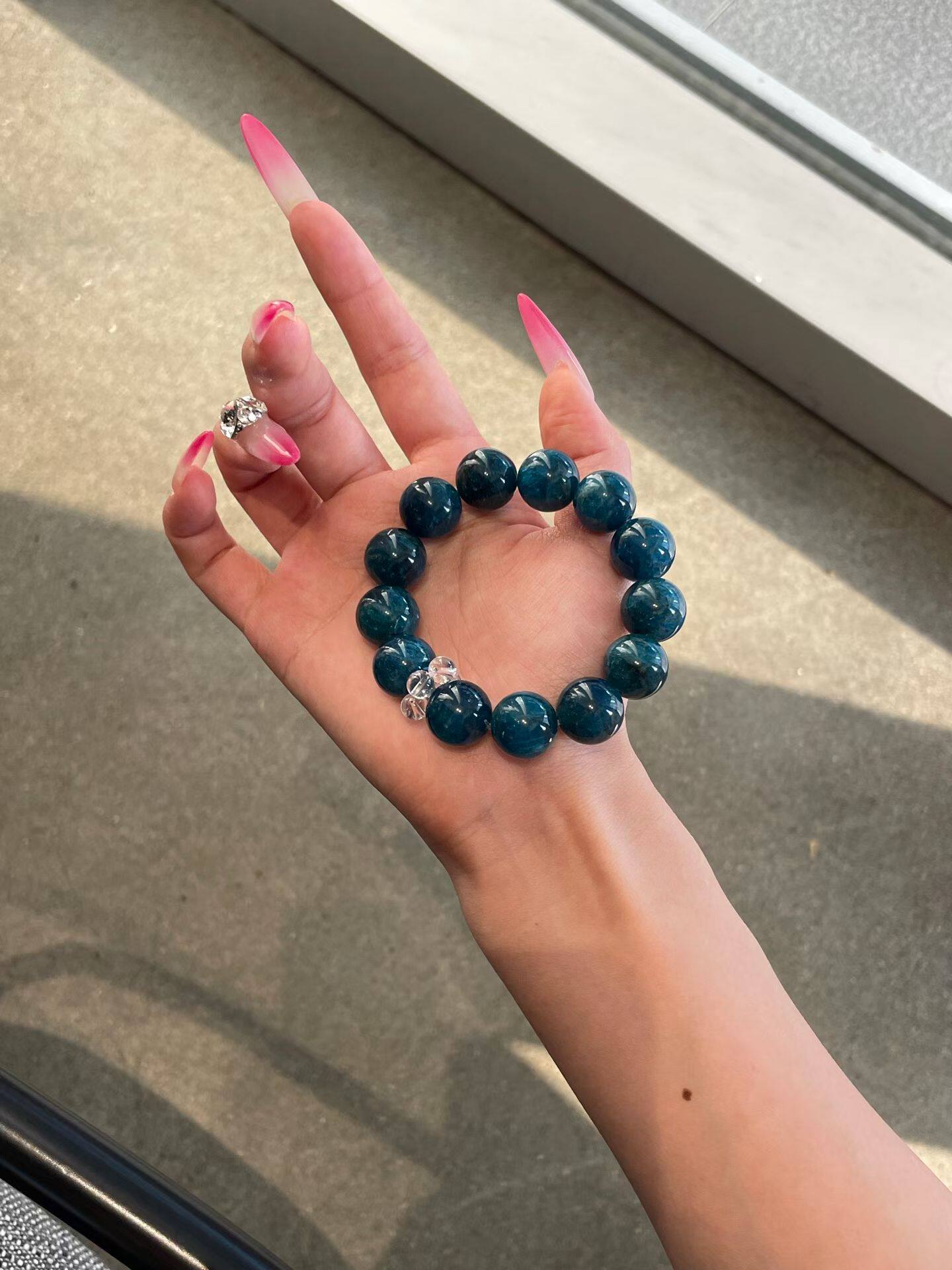 水晶手链天然海蓝宝串珠手链 墨蓝地狱之眼手串大颗粒 毕业级礼物