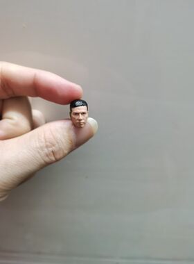 1/183.75甄子丹头雕人偶非真人