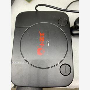 hdmi连接线 两个有线手柄 议价商品 成色八九成新 小霸王G70