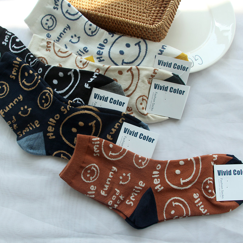 清仓 秋冬袜子女中筒袜韩国东大门时尚可爱学院风少女纯棉短袜