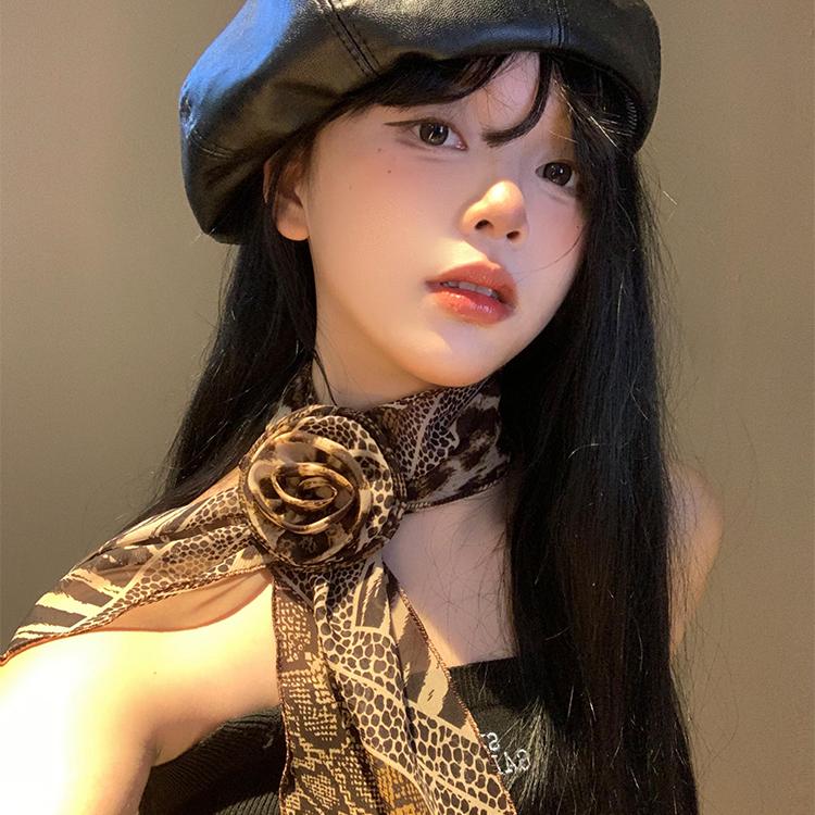 豹纹玫瑰花丝巾女韩版小众设计感
