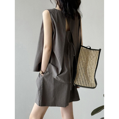 露背无袖背心阔腿短裤套装两件套