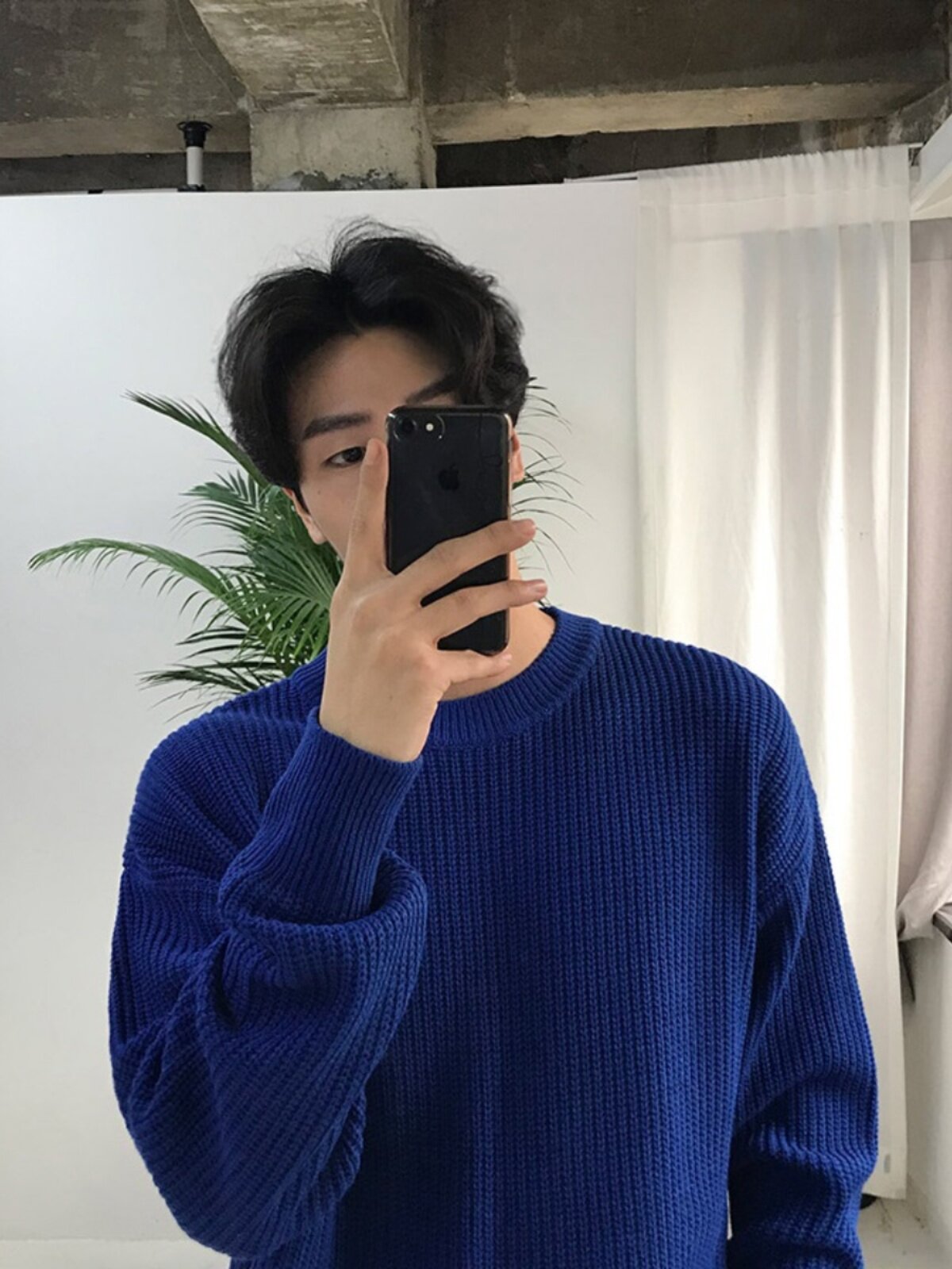 스웨터 남성 니트 스웨터 가을 겨울 신선한 바닥 스웨터 풀오버 라운드 넥 일본 캐주얼 따뜻한 스웨터 인터넷 연예인 같은 스타일