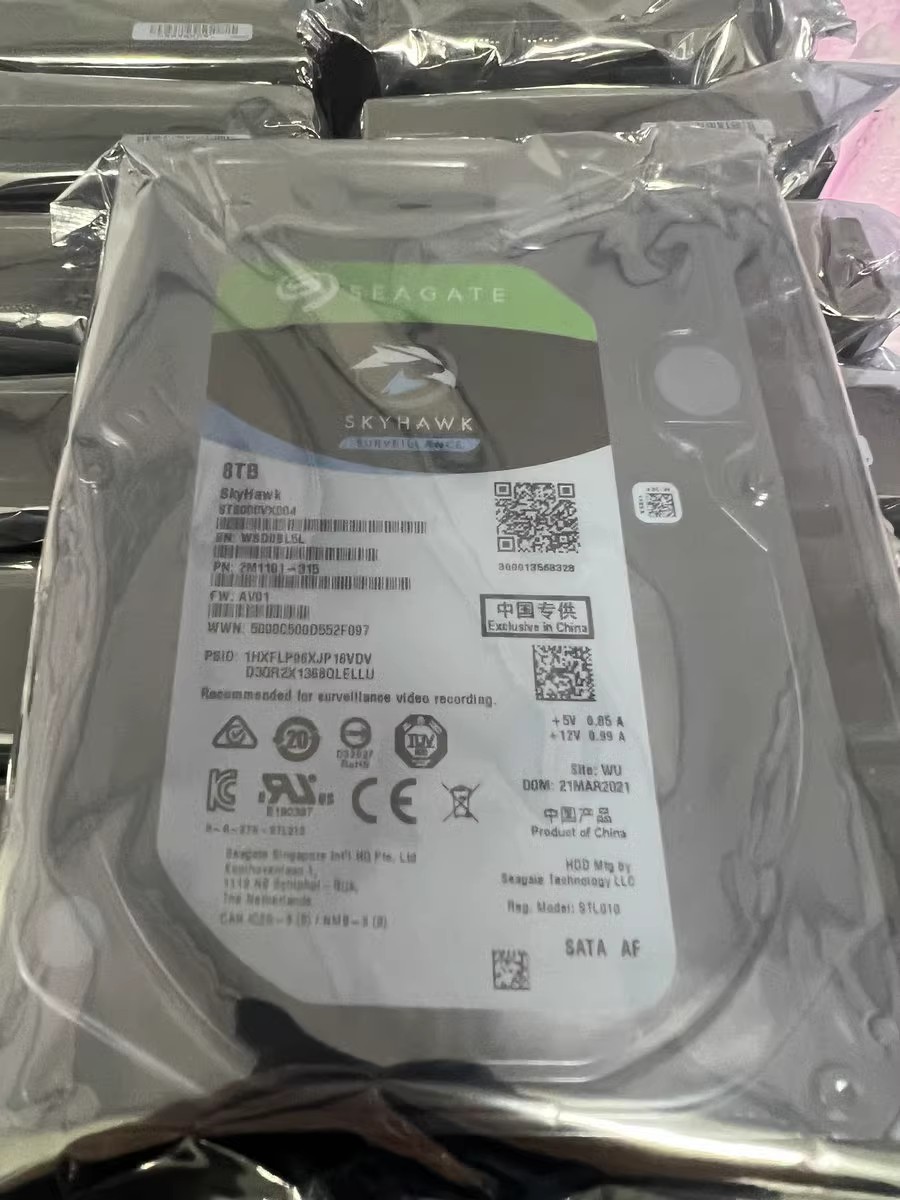 全新 ST8000VX004 酷鹰 8TB 8T 7200转256M监控台式硬盘录像机