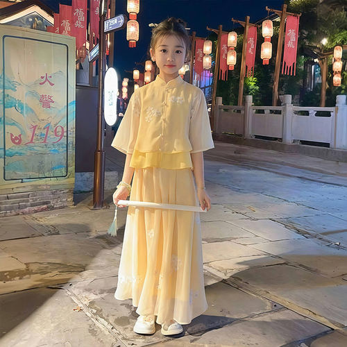 女童2026夏季新款新中式唐装女童汉服女孩休闲洋气夏装国风二件套