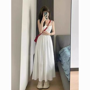 小个子温柔风白色吊带连衣裙女夏季胖美眉收腰显瘦旅游穿搭长裙女