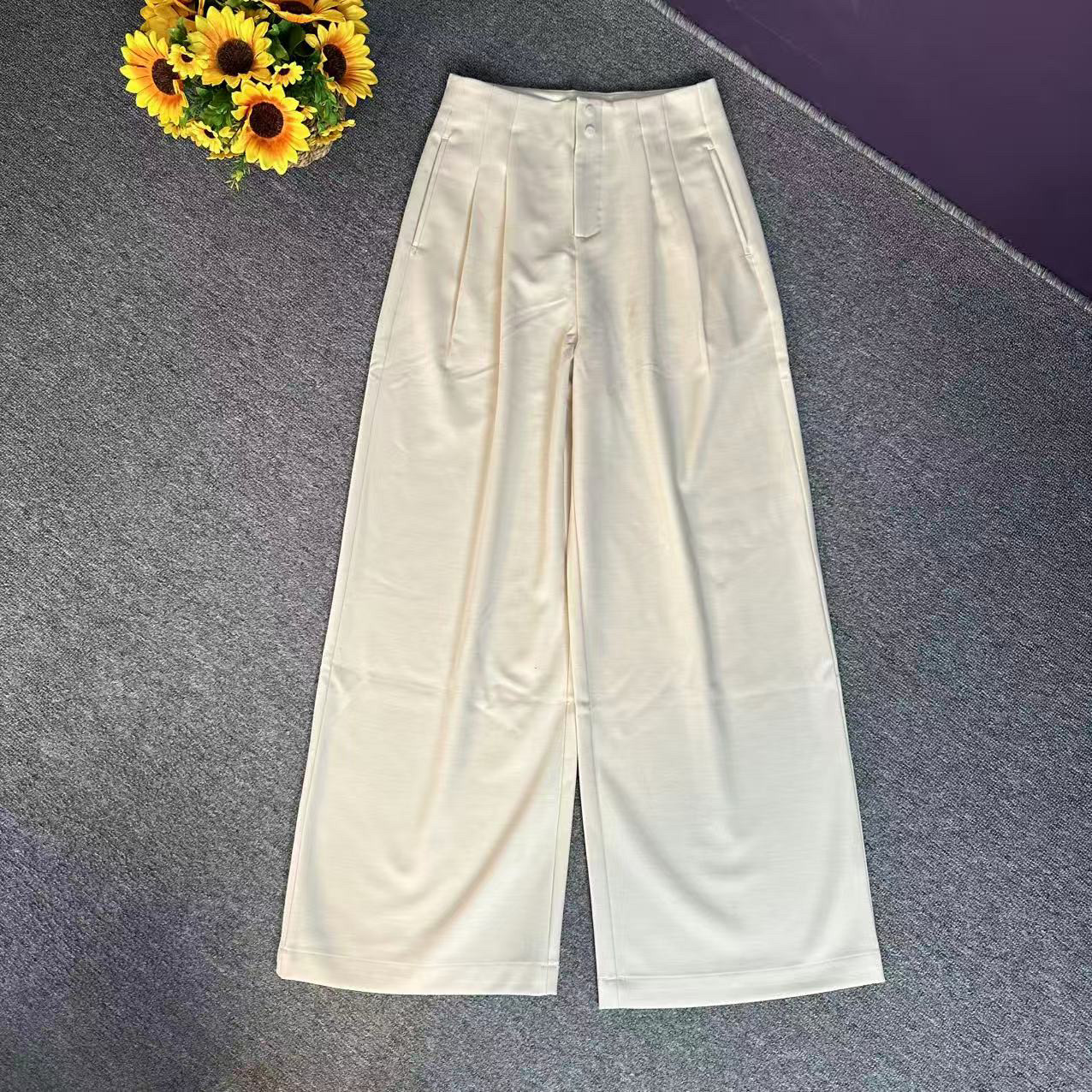 蘑菇英国代 TYZHURA 26春夏款 奶白色高腰阔腿休闲裤