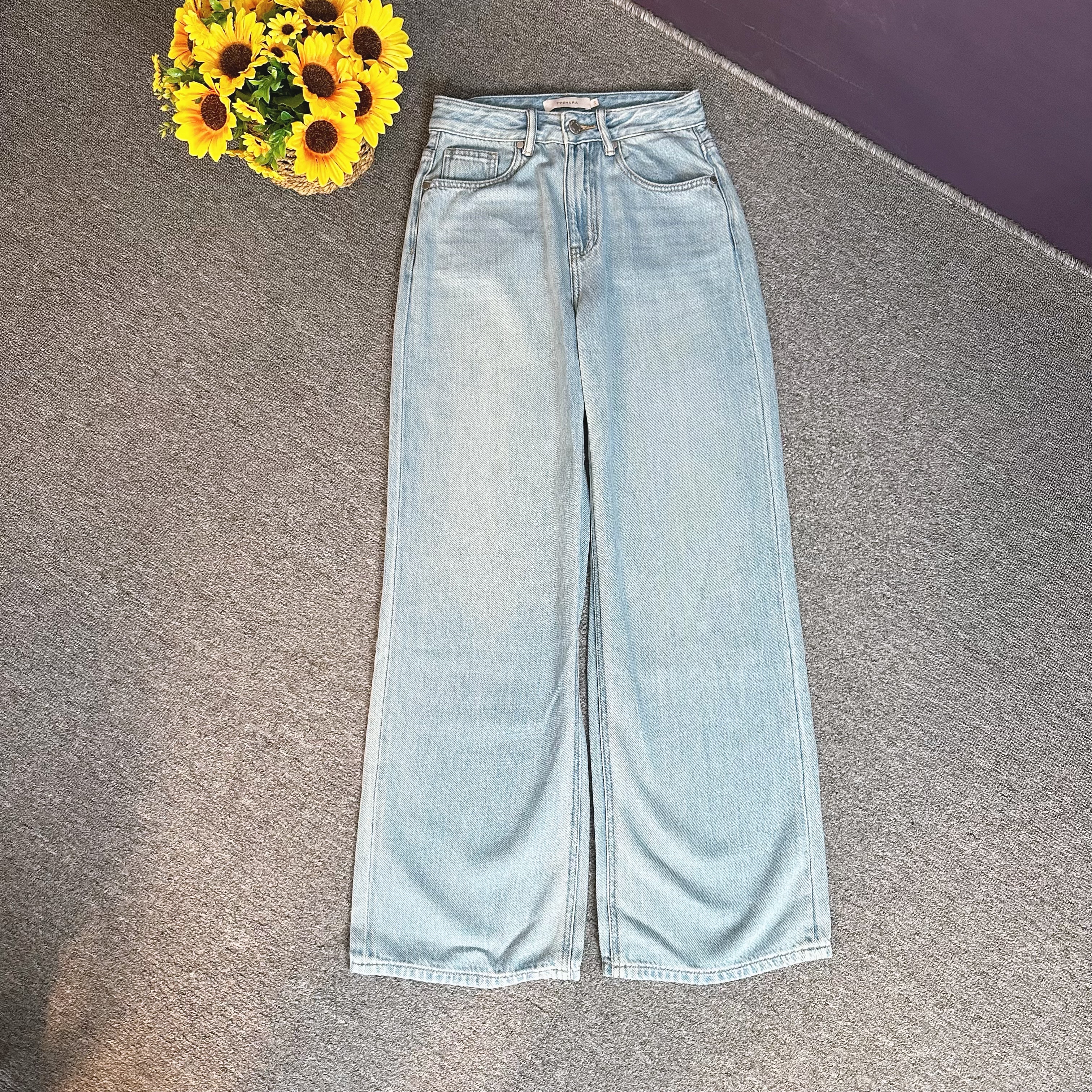 蘑菇英国代购 TYZHURA 特价  26早春 浅蓝色磨白高腰直筒牛仔裤