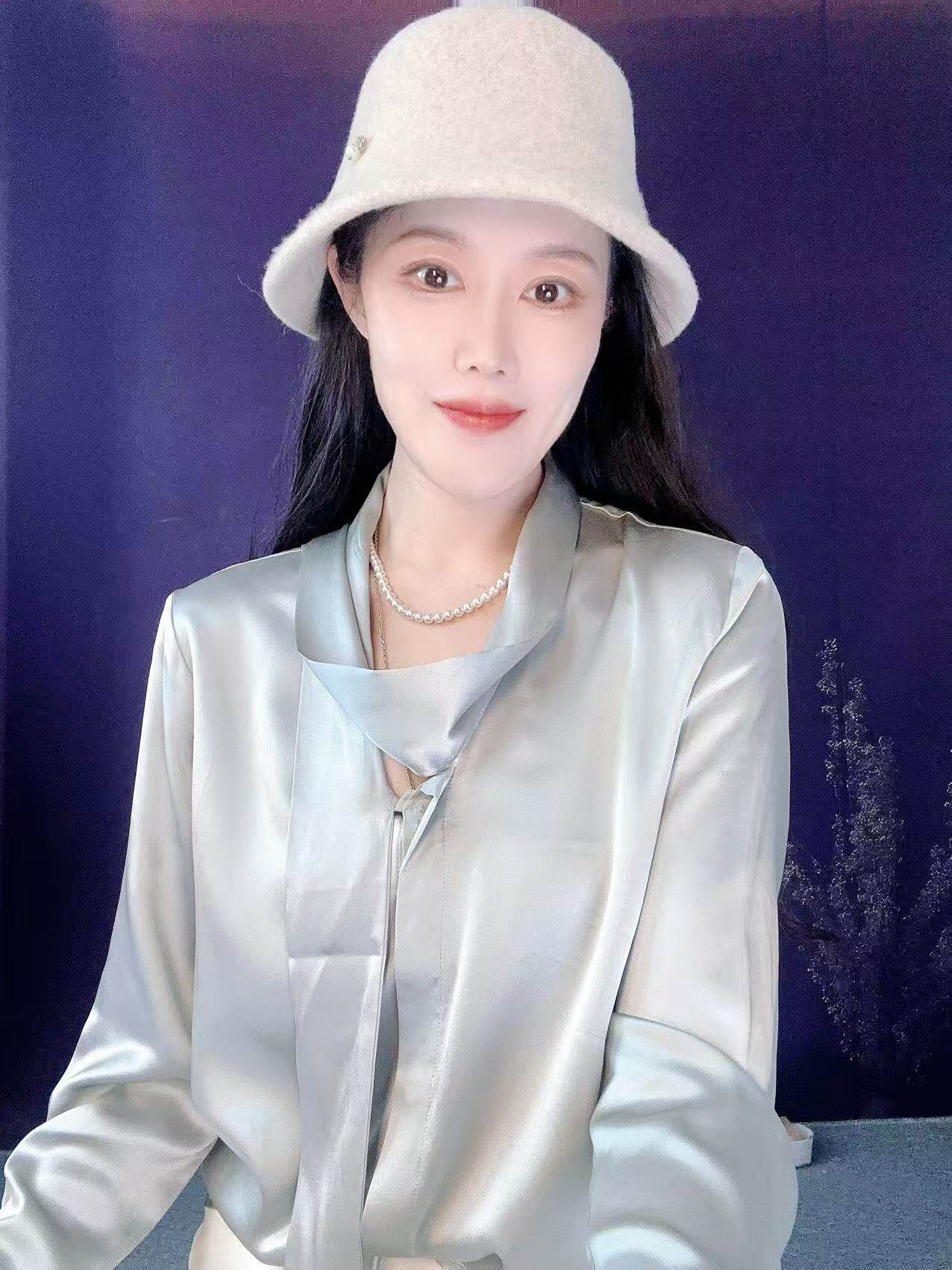 蘑菇英国代 TYZHURA  经典青灰色领口飘带衬衫 M码胸围104