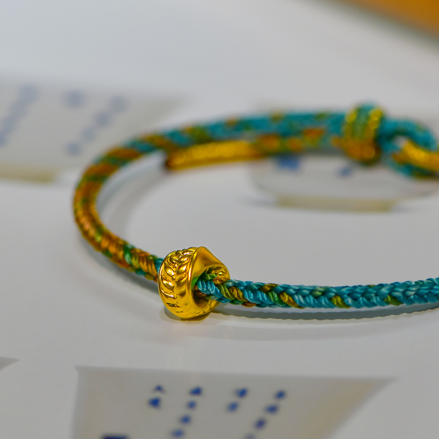 金米黄金手链莫比乌斯环