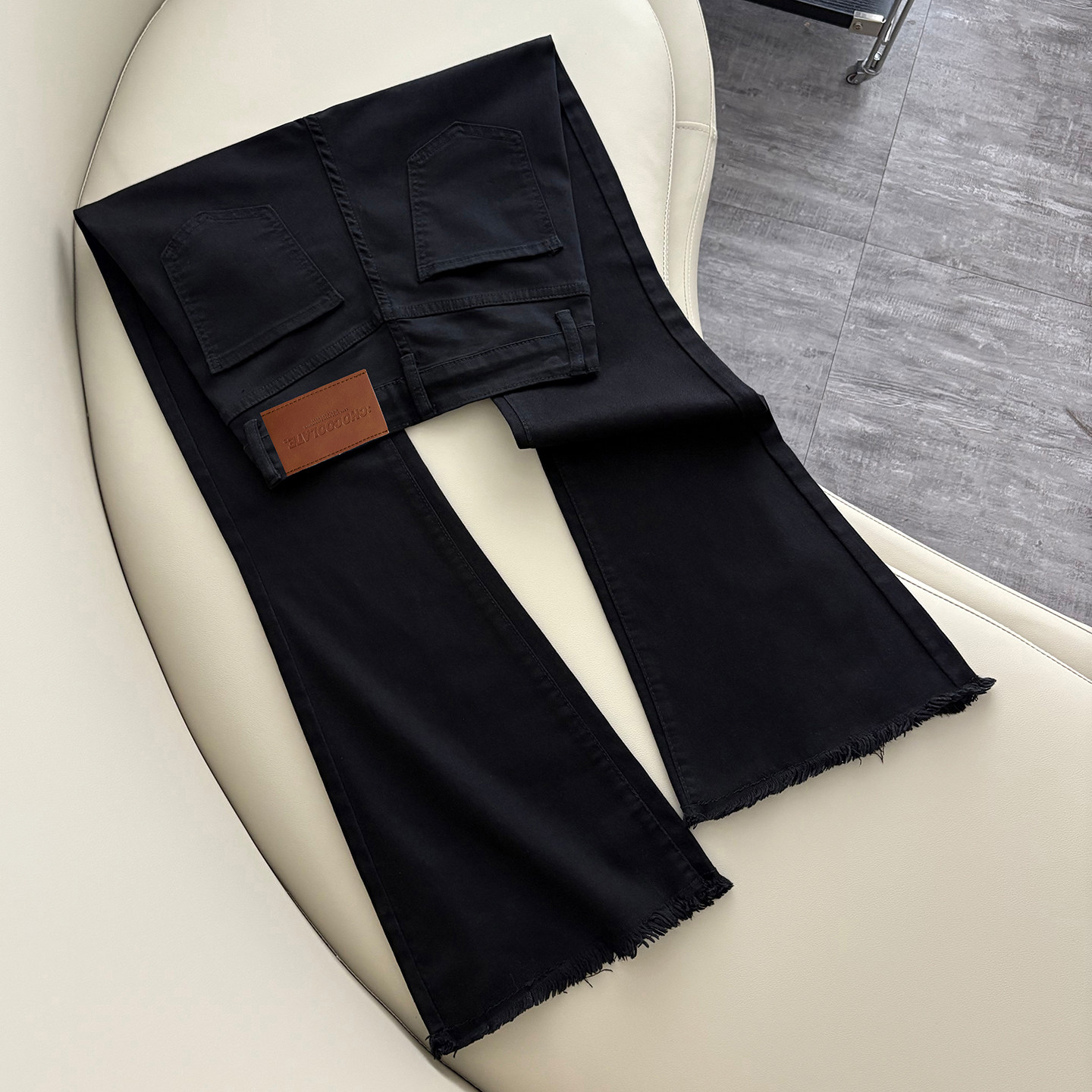 it :CHOCOOLATE黑色紧身微喇牛仔裤女高腰修身显瘦弹力拖地喇叭裤