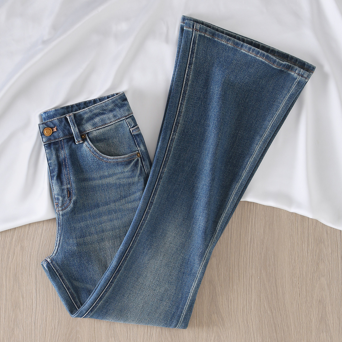 it :CHOCOOLATE复古四面弹紧身喇叭牛仔裤女高腰修身弹力喇叭裤子