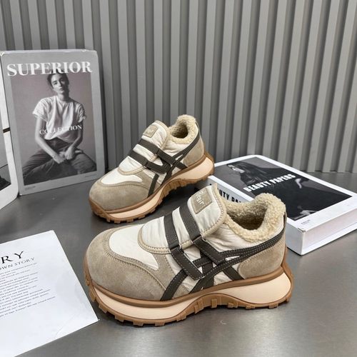 2025冬季新款加绒女鞋休闲老爹鞋